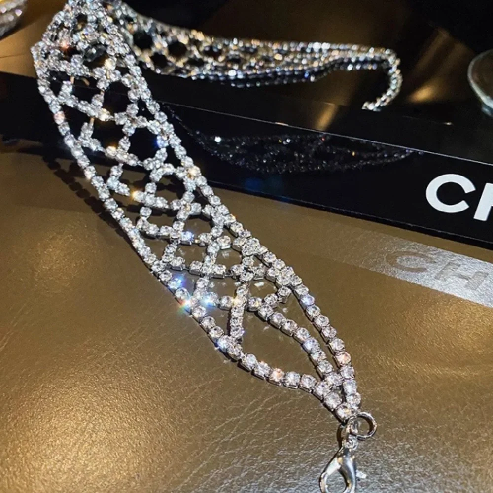 🌟 New Rhinestone Crystal Mesh Choker Necklace